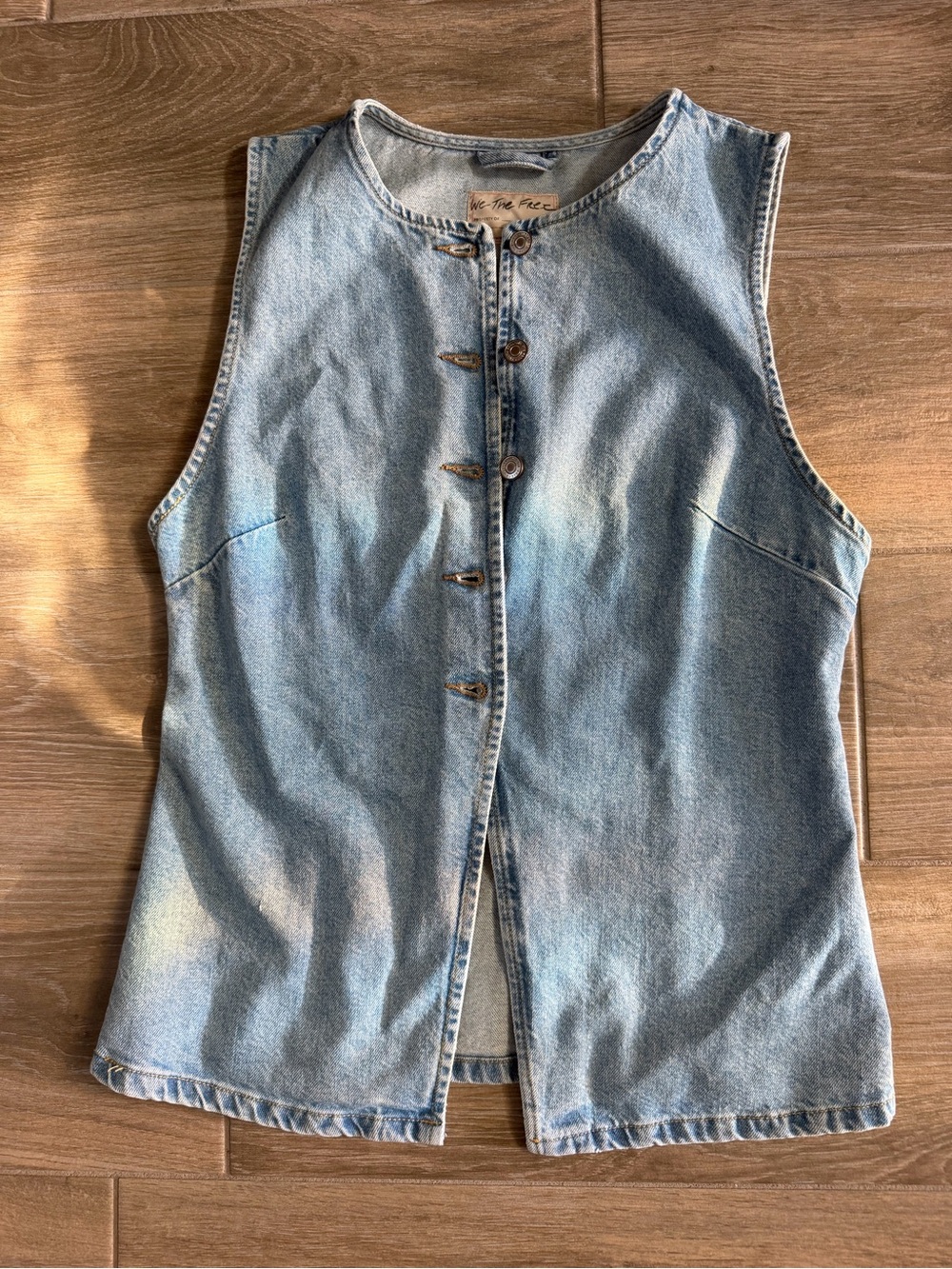We The Free Faded Light Blue Denim Button-Front Tank